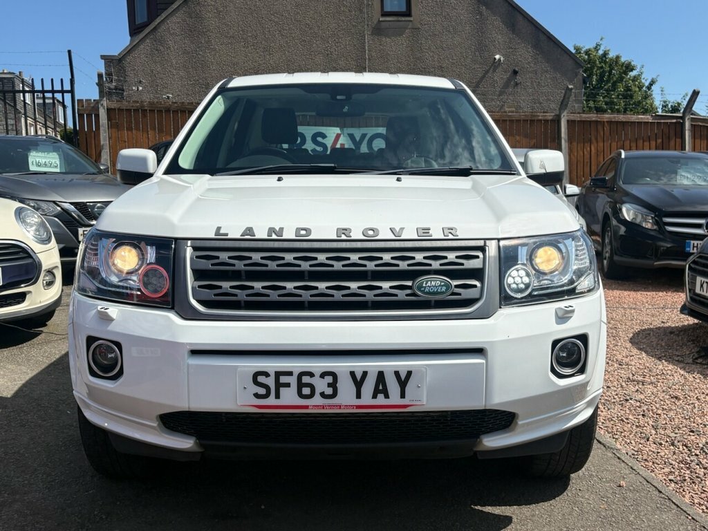 Land Rover Freelander 2 2.2L Se Tech White #2