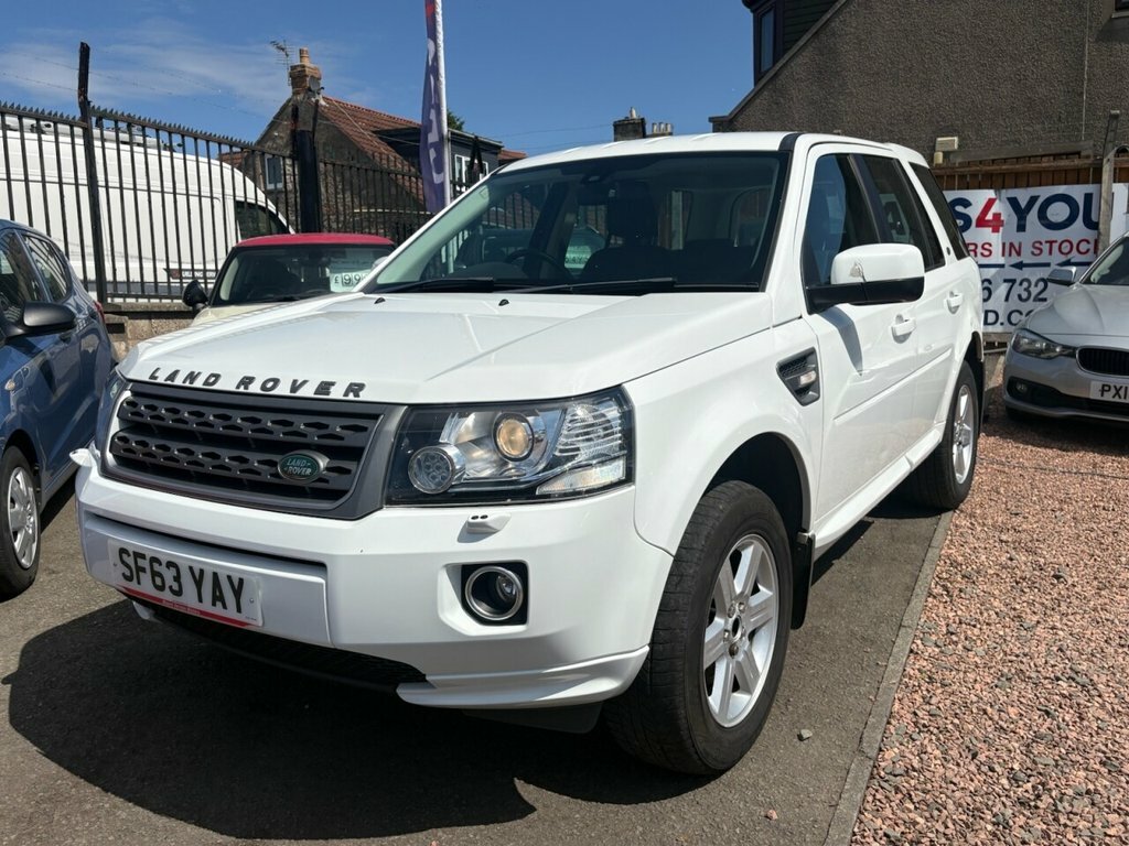 Land Rover Freelander 2 2.2L Se Tech White #3