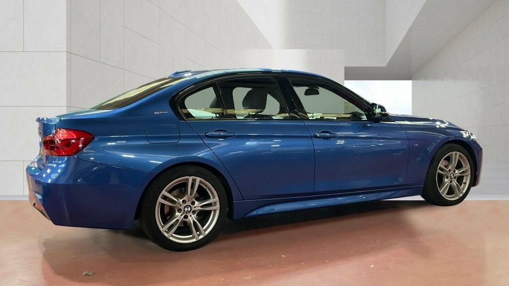 BMW 3 Series 2L M Sport Blue #5