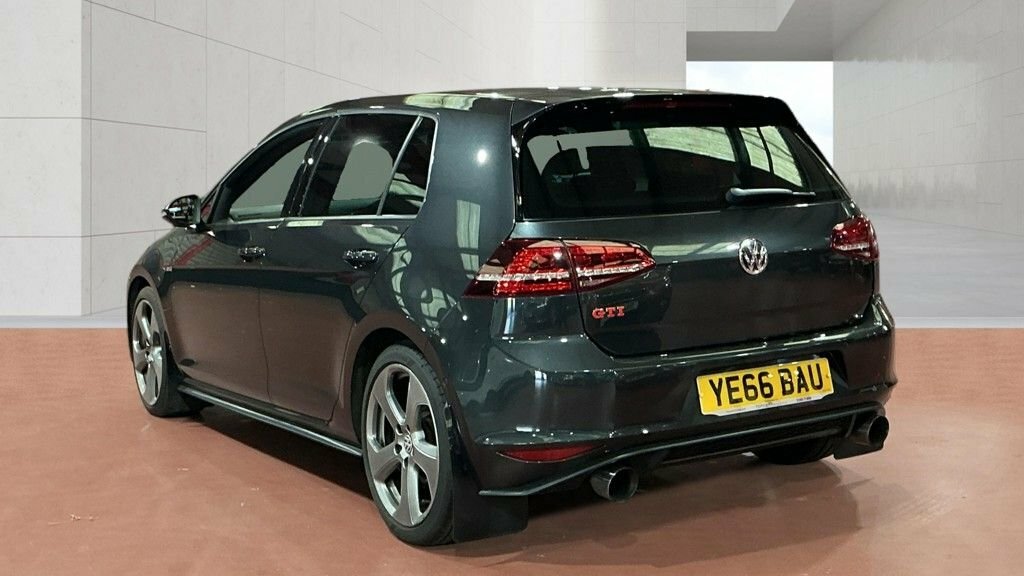Volkswagen Golf 2L Gti Grey #3