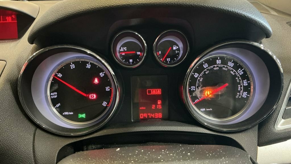 Vauxhall Mokka 1.6I Se White #12