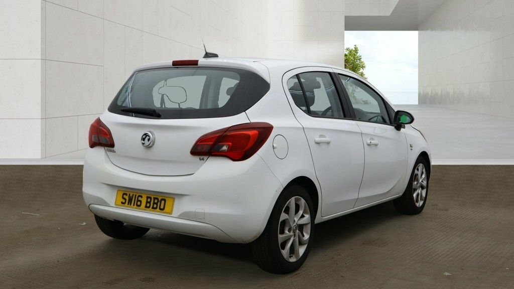 Vauxhall Corsa 1.4L Energy White #4
