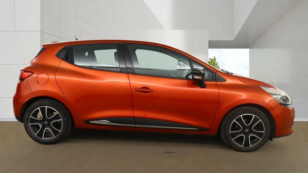 Renault Clio 1.2L Dynamique Medianav Red #5