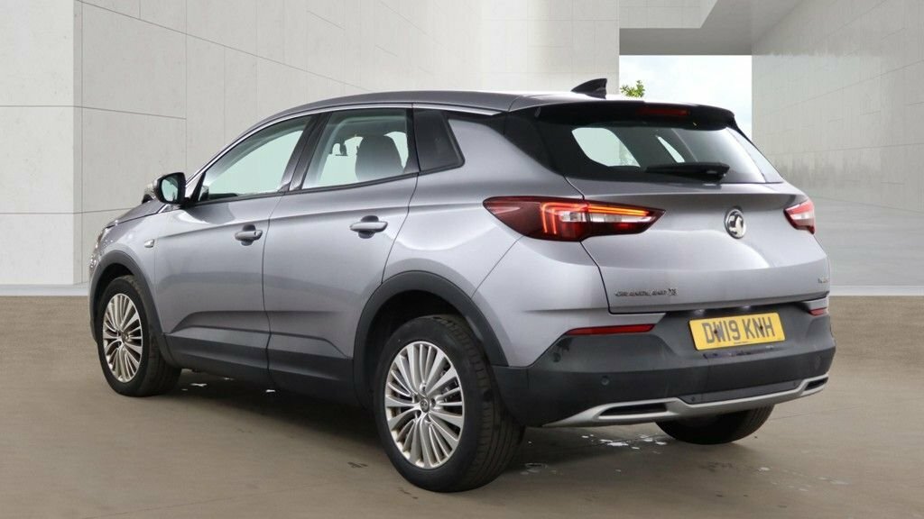 Vauxhall Grandland X 1.2L Tech Line Nav Grey #3