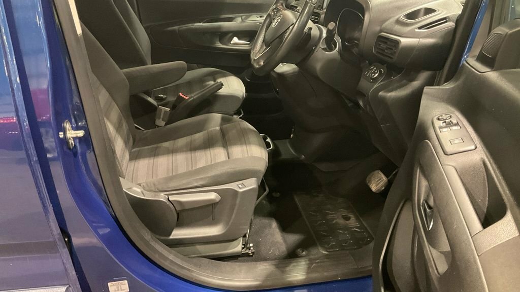 Vauxhall Combo Life 1.2 Turbo Energy Blue #10