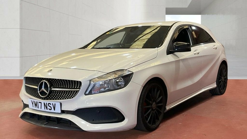 Mercedes-Benz A Class 1.6L Amg Line YM17NSV White #2
