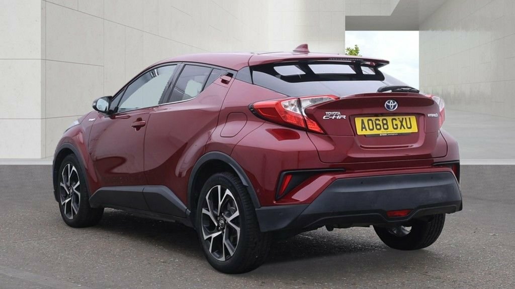 Toyota C-Hr Design White #3