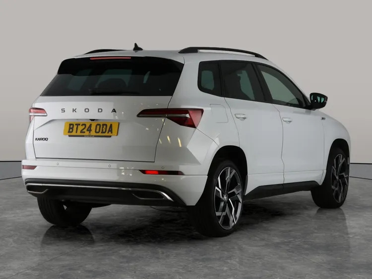 Skoda Karoq Suv 1.0 Tsi 116Ps Se L Black #5