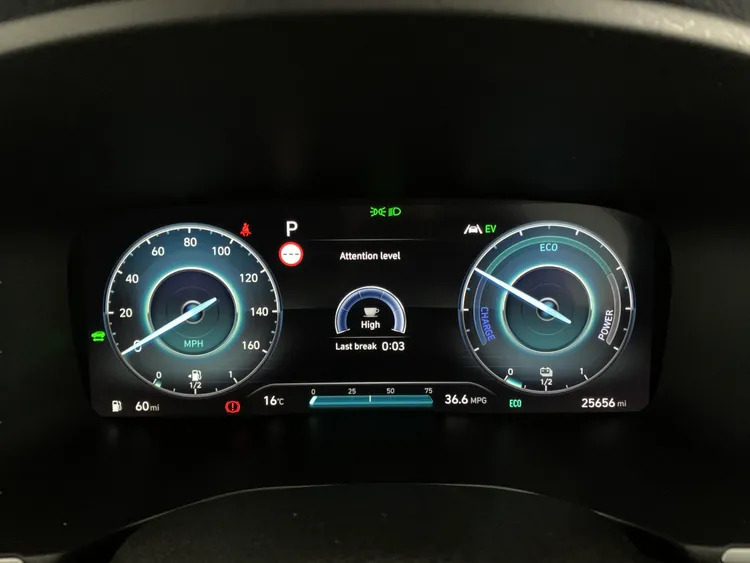 Hyundai Santa Fe 1.6 H T-gdi Ultimate White #42