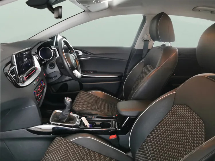 Kia Xceed 1.5 T Gdi Gt Line Suv 158 Bhp Green #14
