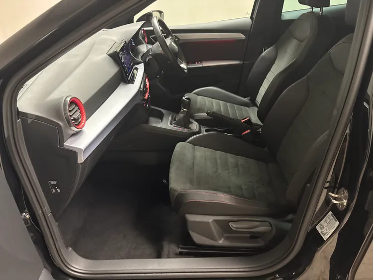 Seat Ibiza Fr 1.0 Tsi 110 6-Speed Red #5