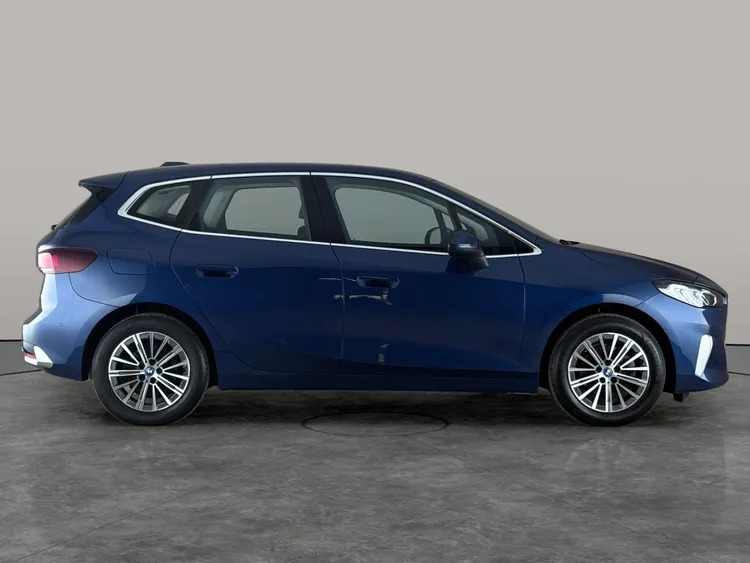 BMW 2 Series Active Tourer 220I Luxury Active Tourer Blue #4