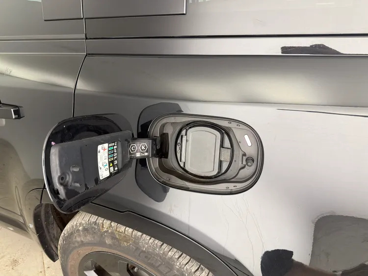 Land Rover Defender 110 2.0 P400e 15.4Kwh Xs Edition Suv Plug-i Silver #16