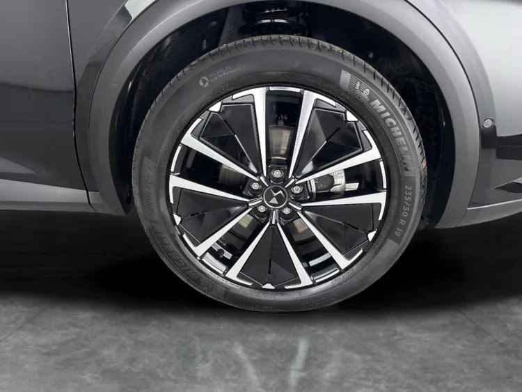 DS DS 7 Opera E-tense Phev 4X4 White #11