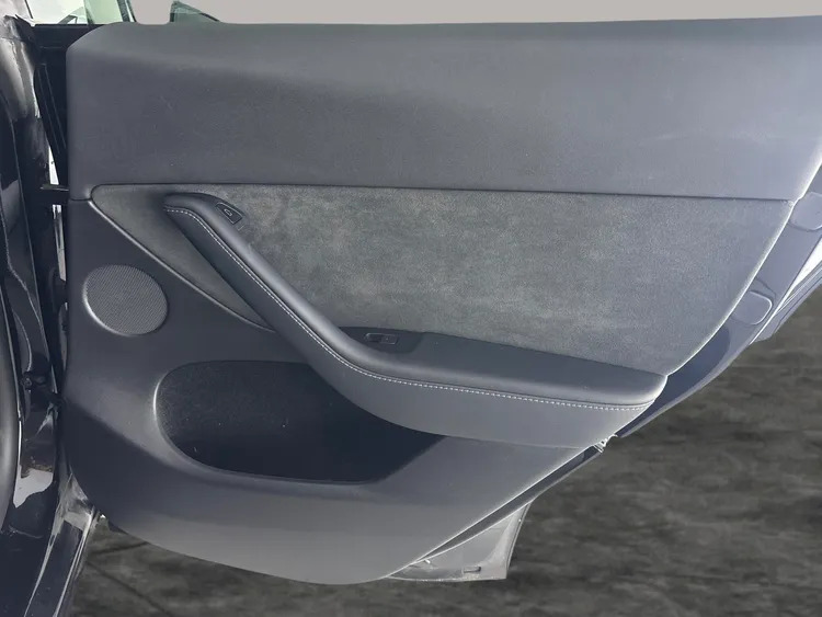 Tesla Model Y Dual Motor Long Range 4Wde Suv 2023 Grey #18