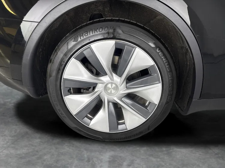 Tesla Model Y Dual Motor Long Range 4Wde Suv 2023 Grey #12