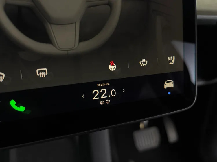 Tesla Model Y Dual Motor Long Range 4Wde Suv 2023 Grey #36