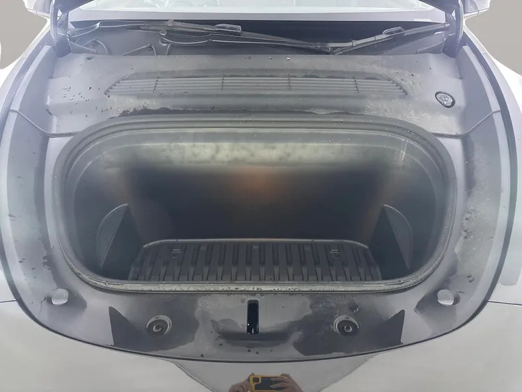 Tesla Model Y Dual Motor Long Range 4Wde Suv 2023 Grey #23