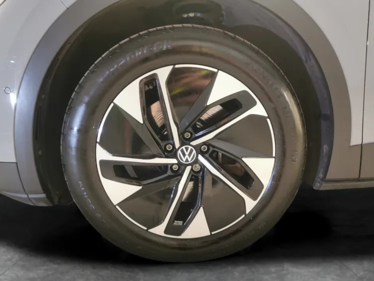 Volkswagen ID.4 Suv Black #10