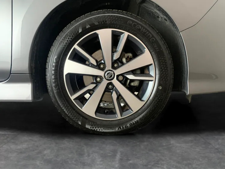 Nissan Leaf 62Kwh E N-connecta Red #11