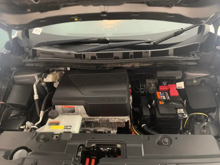 Nissan Leaf 62Kwh E N-connecta Red #22