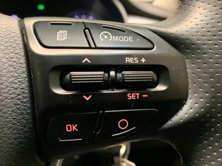 Kia Stonic Stonic 2 Isg Crdi White #33