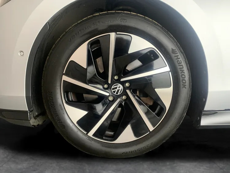 Volkswagen ID.7 Hatchback Grey #10