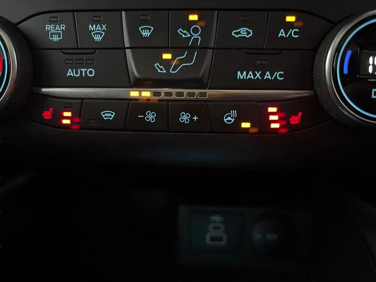 Ford Kuga St-line X Blue #35