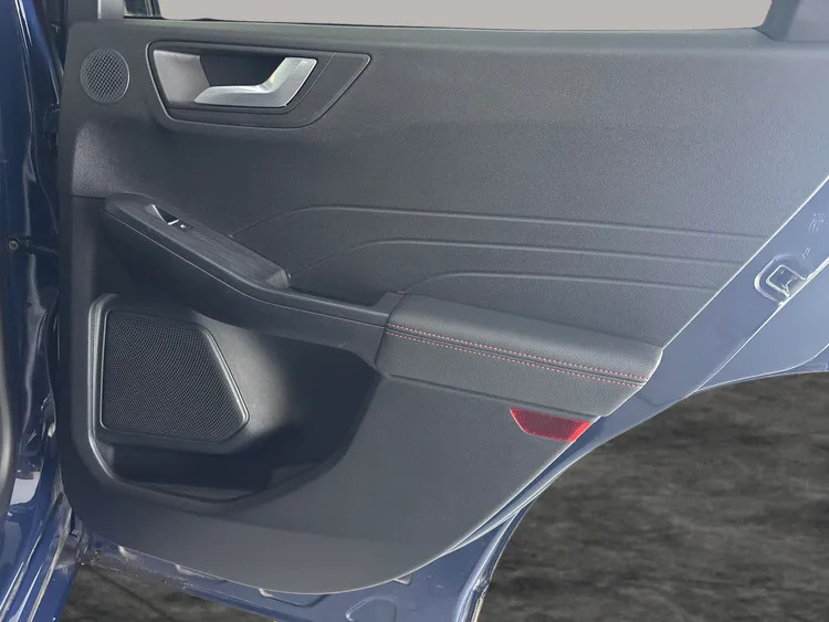 Ford Kuga St-line X Blue #18