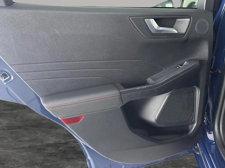 Ford Kuga St-line X Blue #17