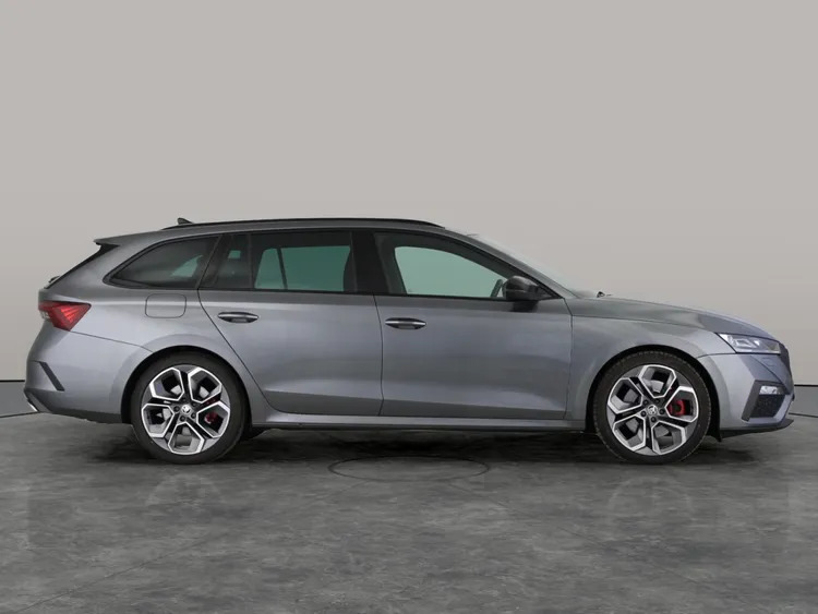 Skoda Octavia Vrs Black #4