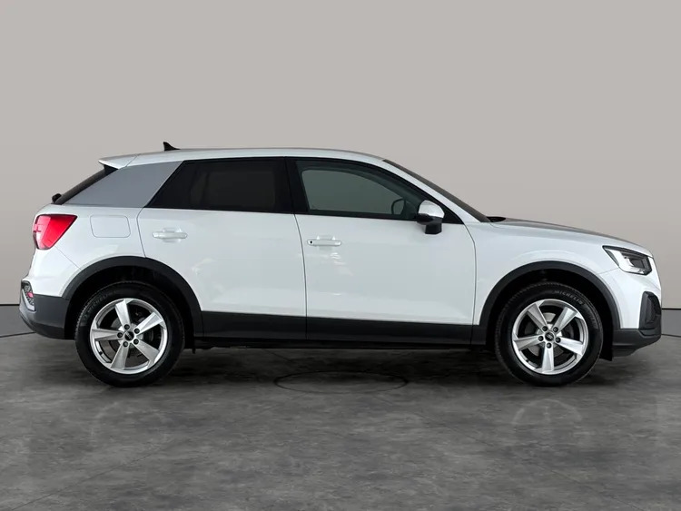 Audi Q2 Technik Blue #4