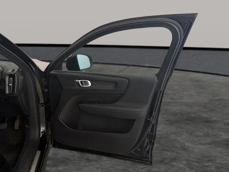 Volvo XC40 Plus Grey #21