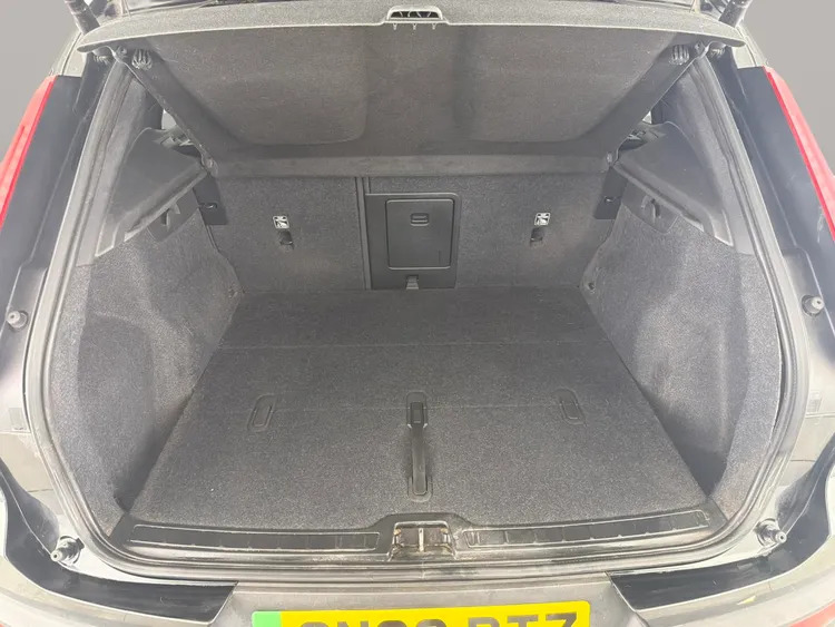 Volvo XC40 Plus Grey #16