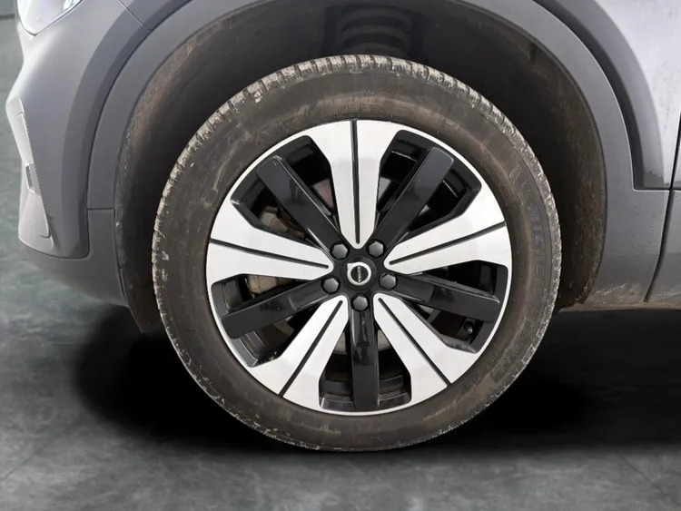 Volvo XC40 Plus Grey #10