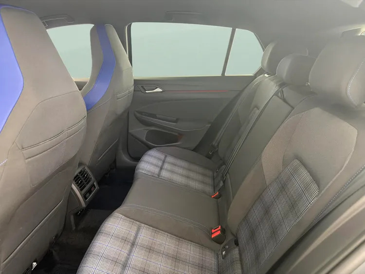 Volkswagen e-Golf Hatchback White #19