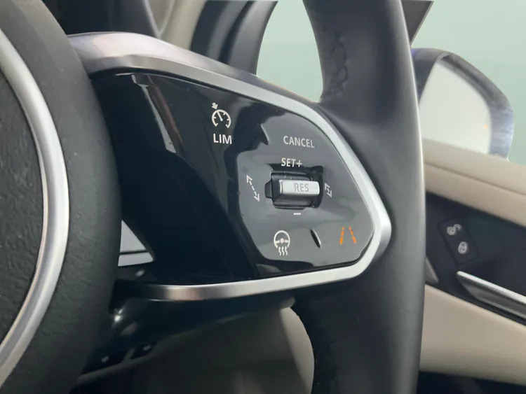 Jaguar I-Pace  Blue #36