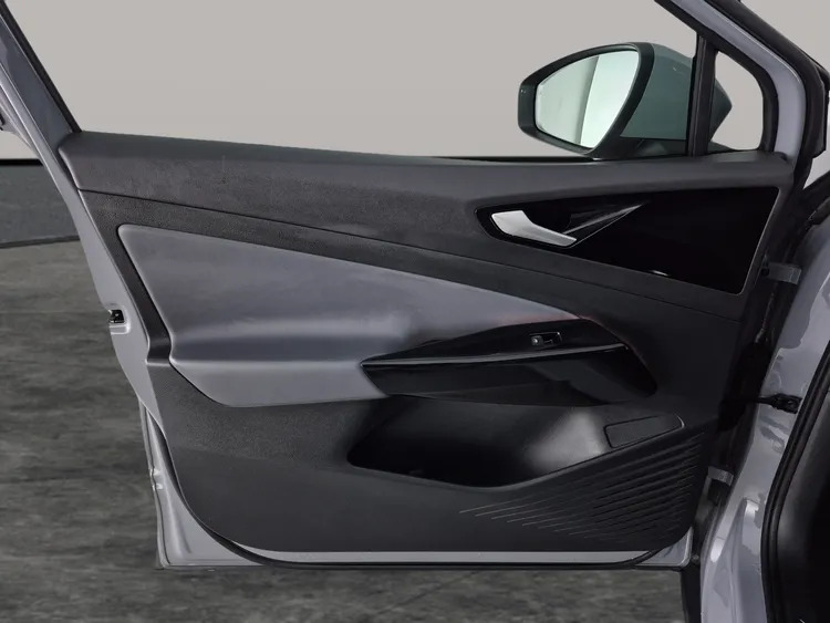 Volkswagen ID.4 Hatchback Black #16