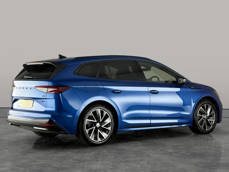 Skoda ENYAQ E Blue #5