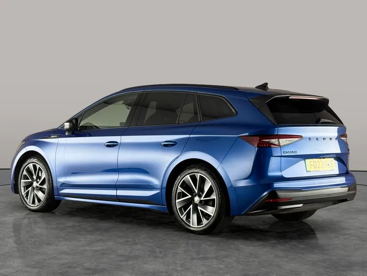 Skoda ENYAQ E Blue #7