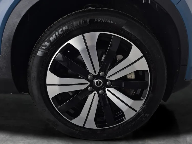 Volvo XC40 2.0 B3p Plus Dark Black #11