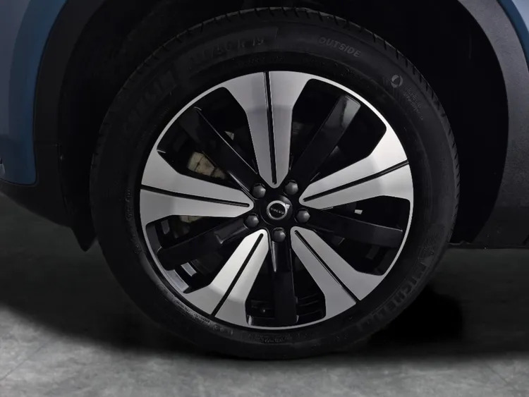 Volvo XC40 2.0 B3p Plus Dark Black #10