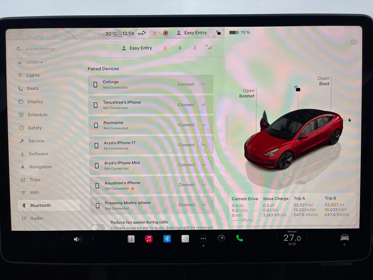 Tesla Model 3 Saloon Rwd White #26