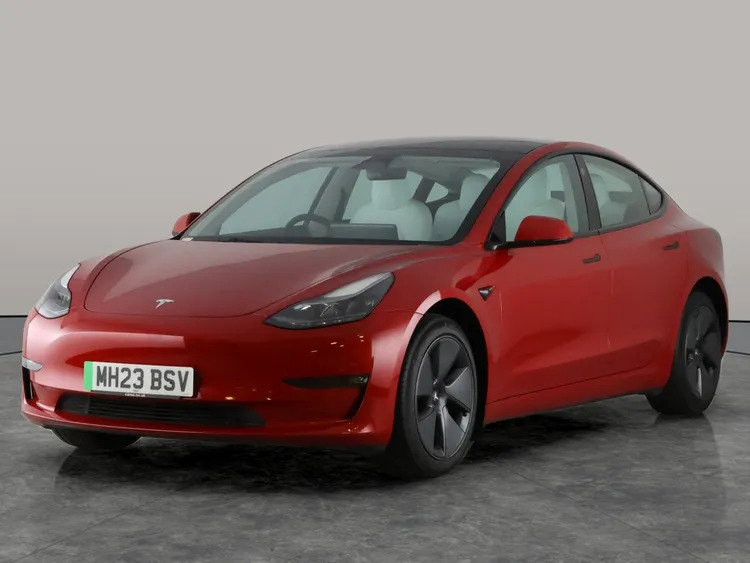 Tesla Model 3 Saloon Rwd White #1