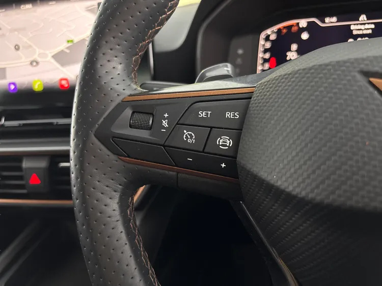 Cupra Leon Cupra Estate 2.0 Tsi Vz2 Dsg 4Drive Red #32