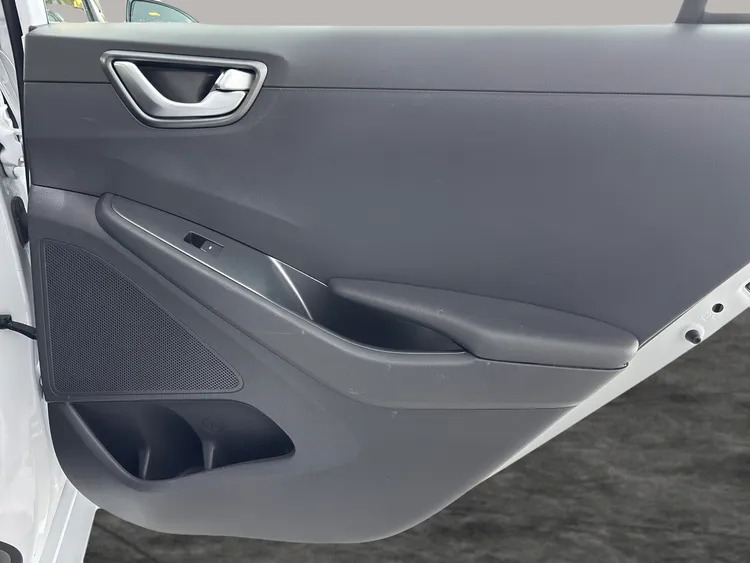 Hyundai Ioniq Hatchback Grey #18