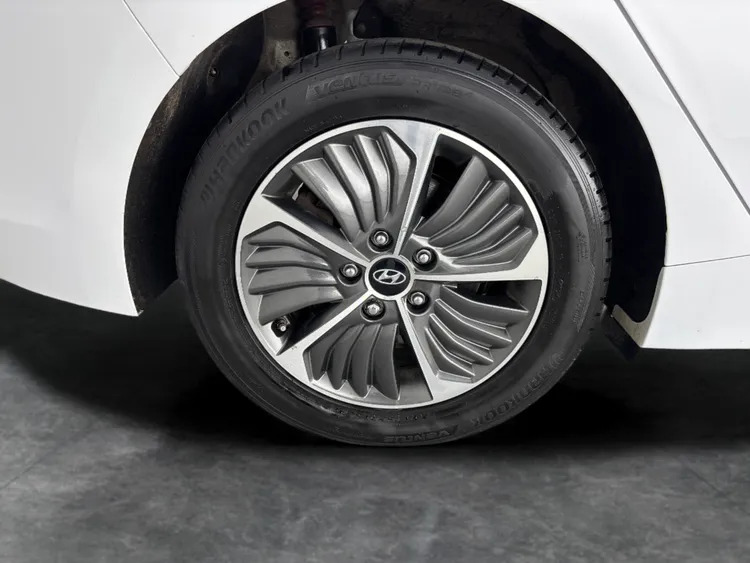 Hyundai Ioniq Hatchback Grey #12