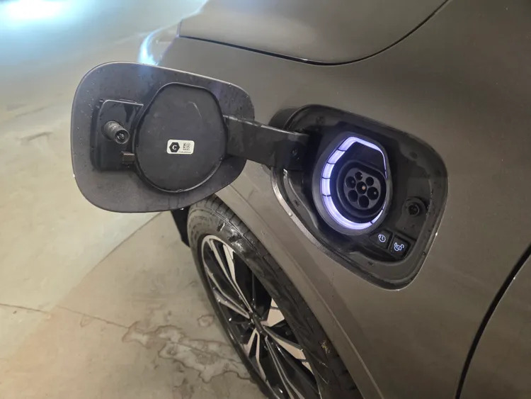 Ford Kuga 2.5 Phev Vignale Cvt Silver #20