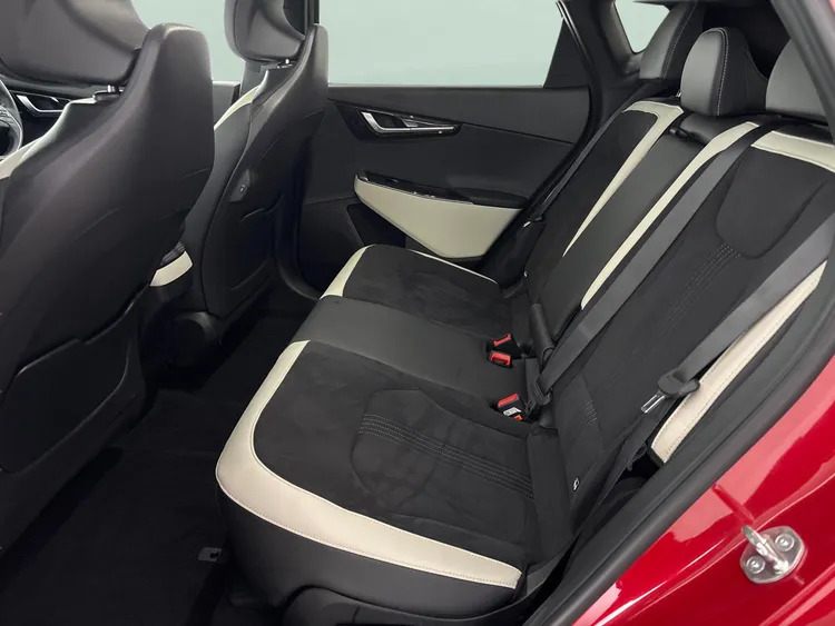 Kia EV6 77.4Kwh Horizon Hatchback Blue #15