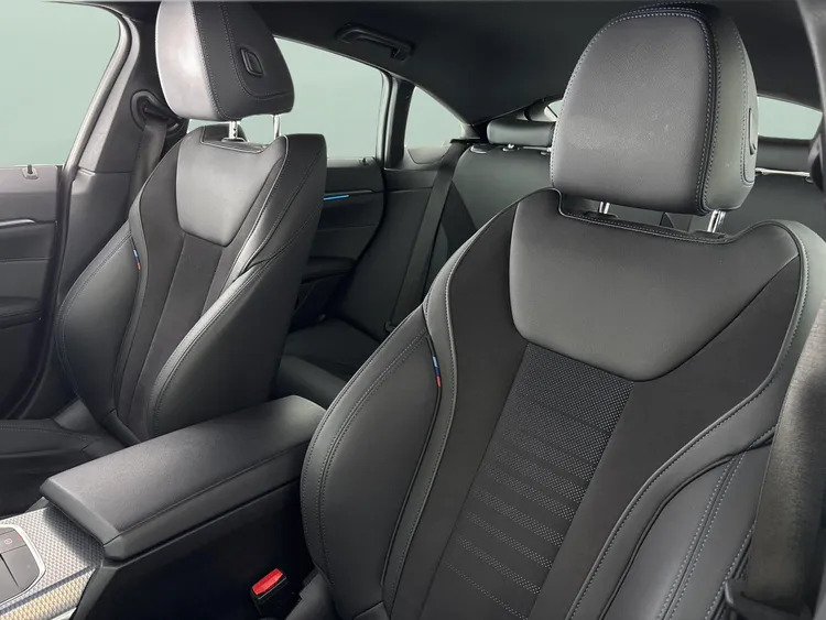 BMW i4 M Sport Blue #25